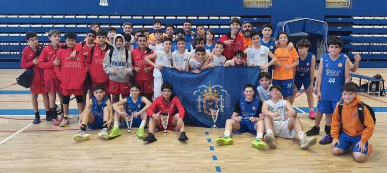 Jugadores de minibasket en el Torneo Preinfantil FMB 2026