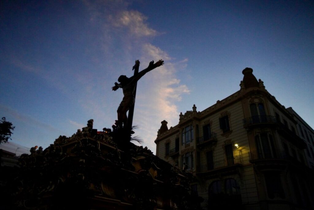 Imagen del Santísimo Cristo de la Paz en Melilla durante Jueves Santo