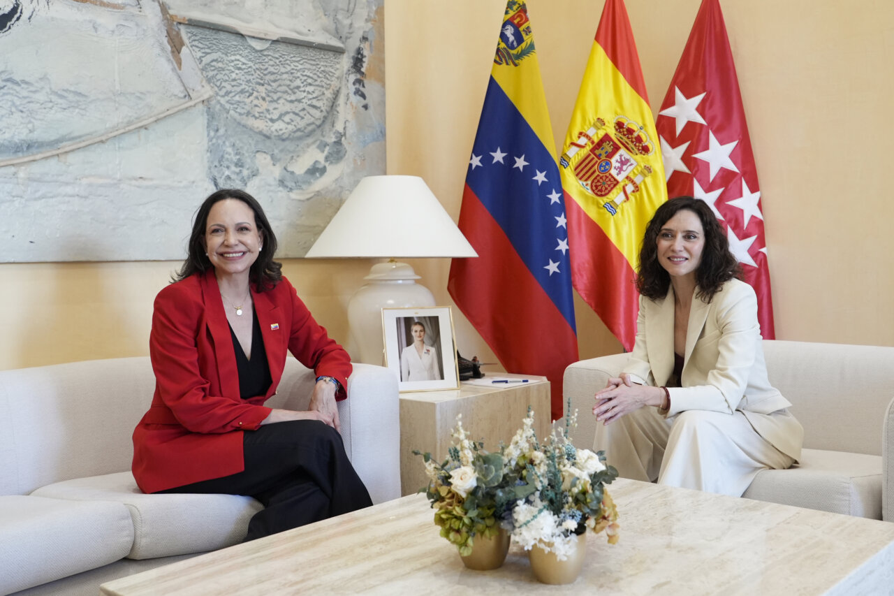 Isabel Díaz Ayuso y María Corina Machado en reunión en Madrid