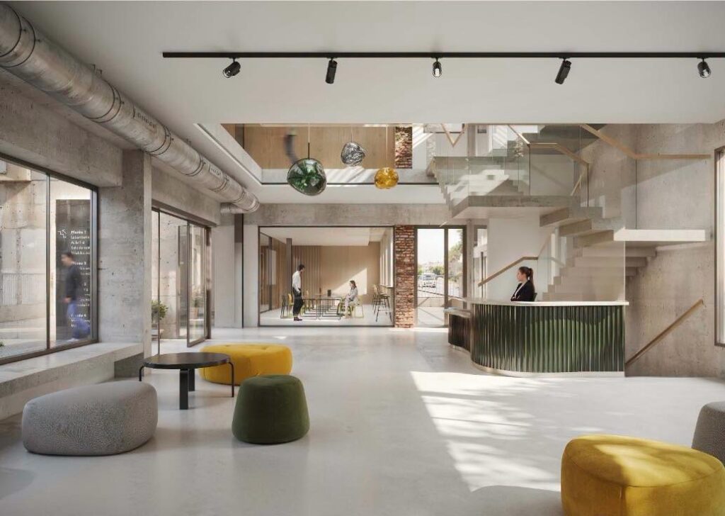 Interior moderno del vivero de empresas tecnológicas en Melilla