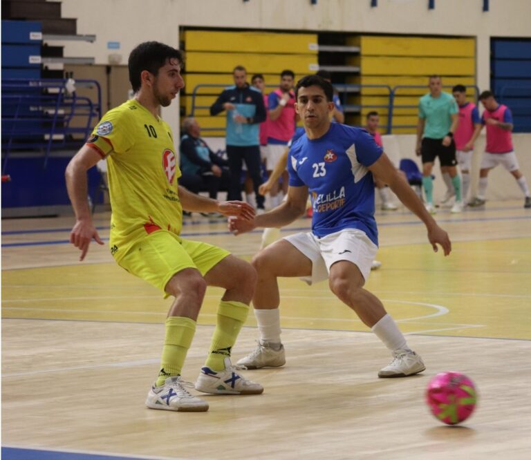 Jugadores del C.D. Melistar en un partido de fútbol sala