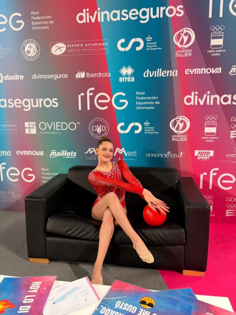 Gimnasta del Club Ágora en el Campeonato Nacional Base de Gimnasia Rítmica