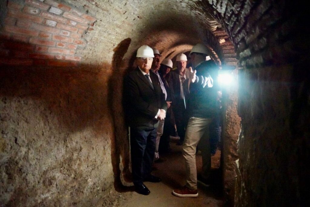 Visita a las galerías subterráneas del siglo XVIII en Melilla