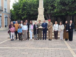 Ceremonia de entrega de bandera al Banco de Alimentos en Melilla