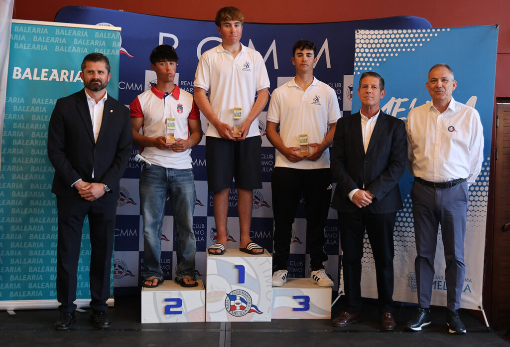 Ceremonia de entrega de premios del Campeonato de España de Ilca6 en Melilla