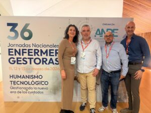 Grupo de personas en las Jornadas Nacionales de Enfermería Gestoras 2026