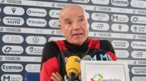 Entrenador Miguel Rivera en rueda de prensa sobre el partido contra Águilas F.C.