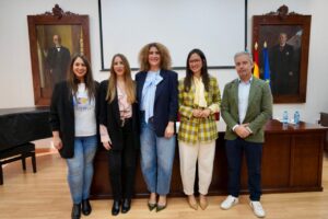 Grupo de personas en un evento sobre igualdad en Melilla