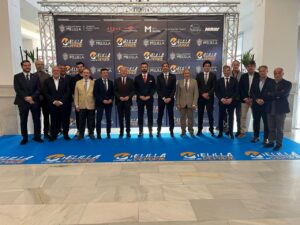 Grupo de personas en la gala de los Premios Melilla Ciudad del Deporte
