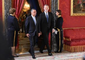 El Rey Felipe VI y el presidente de Portugal en el Palacio Real