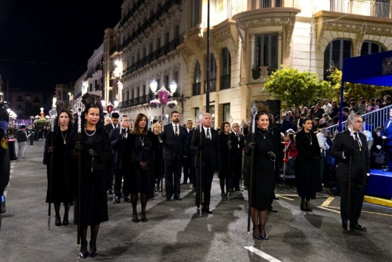 Procesión del Santo Entierro en Melilla durante el Viernes Santo