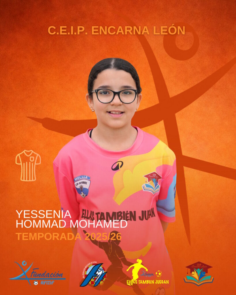 Yessenia Hommad con camiseta del CEIP Encarna León