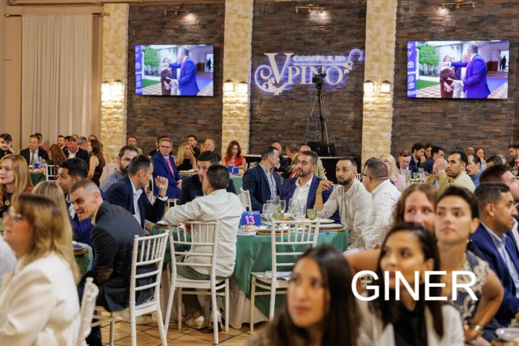 Asistentes a la Gran Gala del Deporte en Melilla, celebrada en el Complejo Vº Pino.