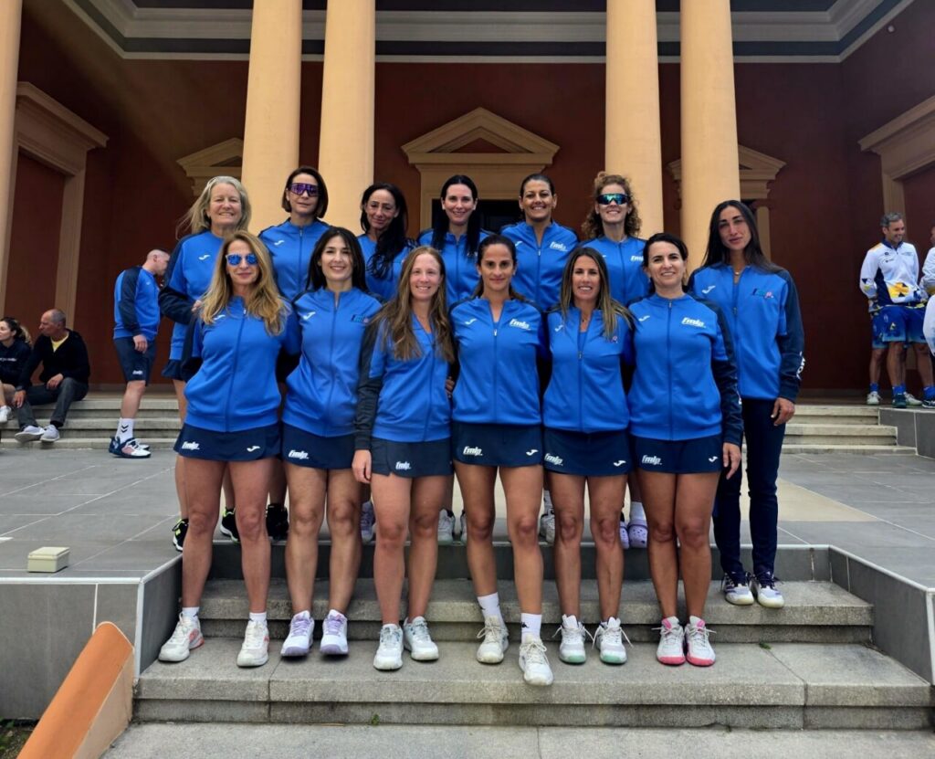 Equipo femenino de pádel de Melilla en el Campeonato de España de Veteranos