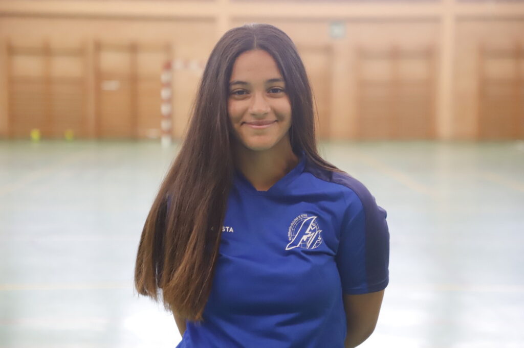 Jugadora del equipo femenino de fútbol sala Sub-12 en Torrejón de Ardoz