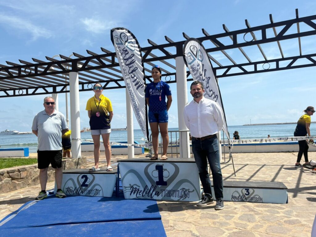 Ganadores del Triatlón Supersprint Trimelilla en la Playa del Hipódromo