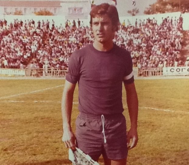 Andrés García Algarte, exfutbolista del Melilla en el campo