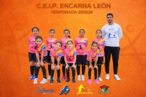 Equipo de fútbol del C.E.I.P. Encarna León en la temporada 2025/26