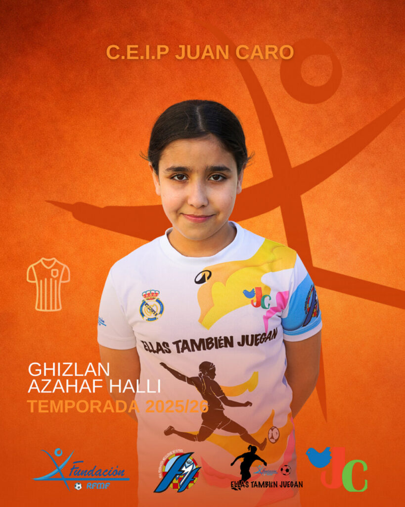 Niña con camiseta del CEIP Juan Caro en evento deportivo