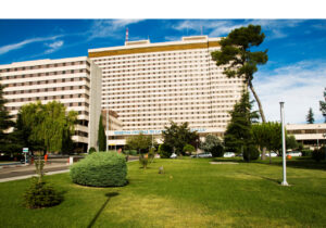 Vista exterior del Hospital Central de la Defensa Gómez Ulla en Madrid