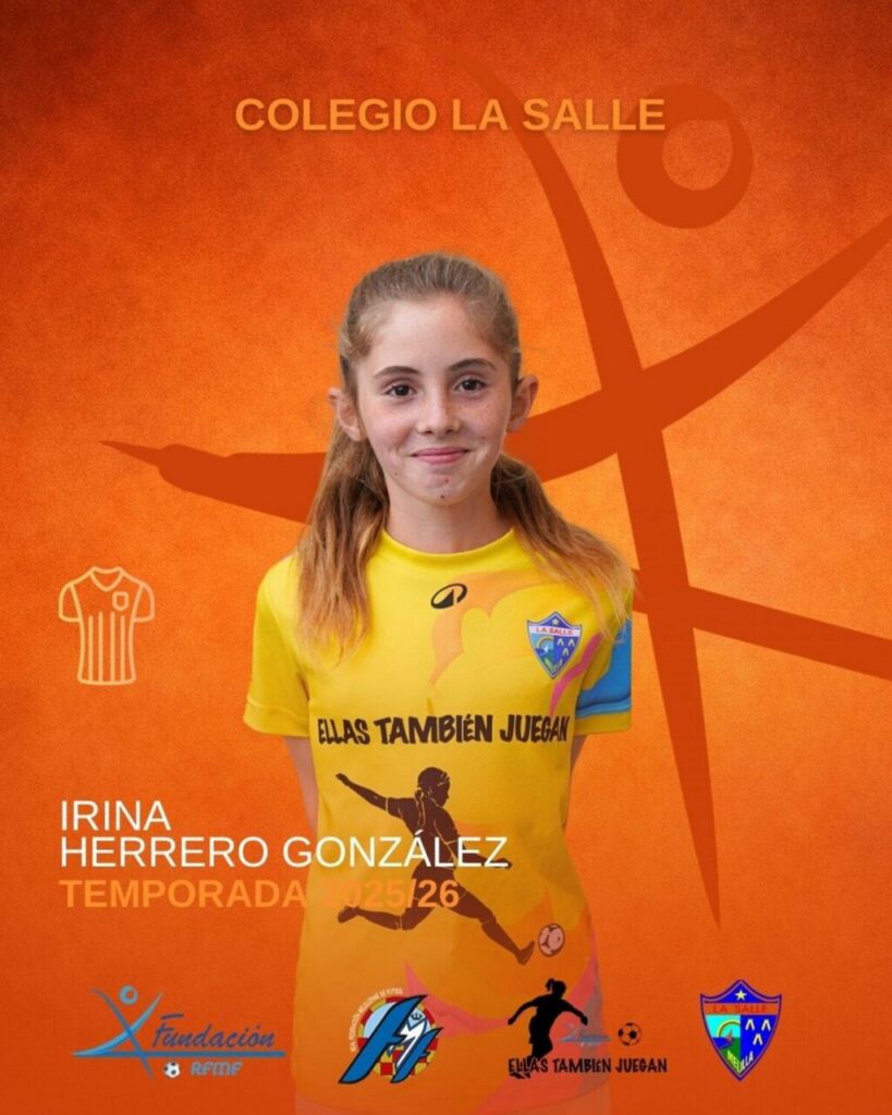 Niña sonriente con camiseta amarilla del Colegio La Salle