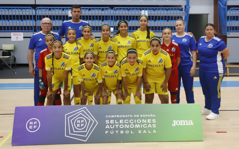 Equipo femenino de fútbol sala de Melilla en el Campeonato de España