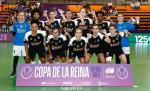 Equipo femenino del Melilla Torreblanca en la Copa de la Reina de fútbol sala
