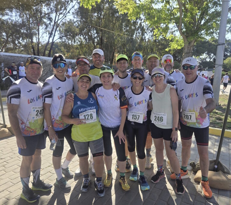 Grupo de corredores del Club Deportivo HTrainer en el IV Trail Solidario
