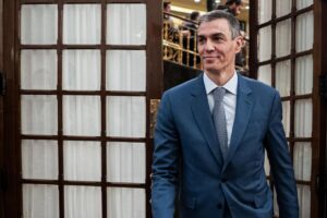 Pedro Sánchez hablando sobre empleo y derechos en el 1 de Mayo