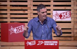 Pedro Sánchez hablando en el Congreso Federal de Juventud Socialista
