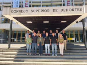 Grupo de presidentes de federaciones autonómicas en el Consejo Superior de Deportes