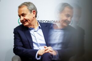 José Luis Rodríguez Zapatero sonriendo en un evento reciente