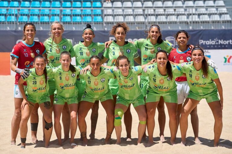 Equipo femenino del C.D. Higicontrol Melilla en la Euro Winners Cup 2026
