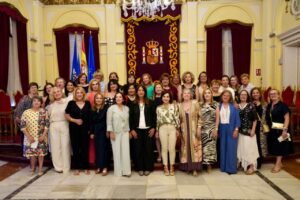 Grupo de antiguas alumnas del colegio Buen Consejo en Melilla