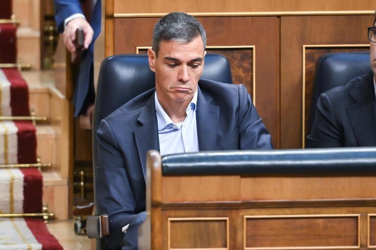 Pedro Sánchez en el Congreso durante una sesión política importante