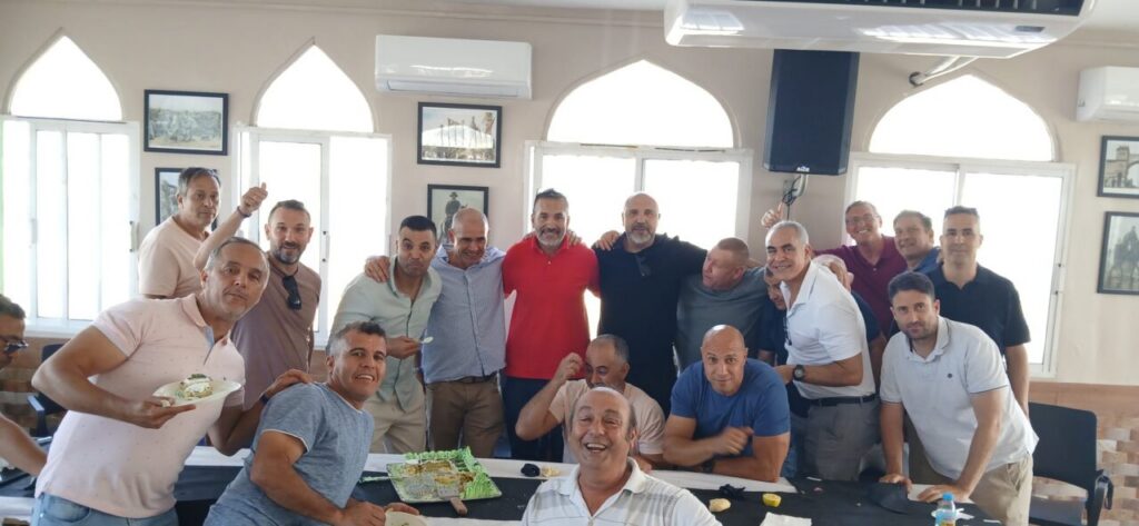 Grupo de compañeros en homenaje al guardia civil Juan López Jiménez