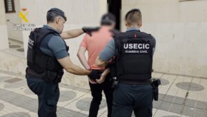 Detención de un individuo por la Guardia Civil en Melilla