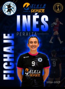 Inés Peralta en uniforme del Club Balonmano T-Maravilla Melilla