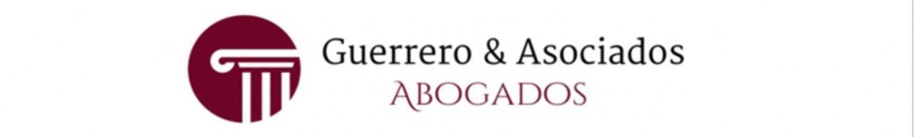 Logo de Guerrero y Asociados Abogados con columnas y texto