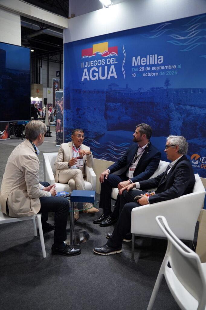 Reunión en el stand de Melilla en el Sports Summit de Madrid 2026