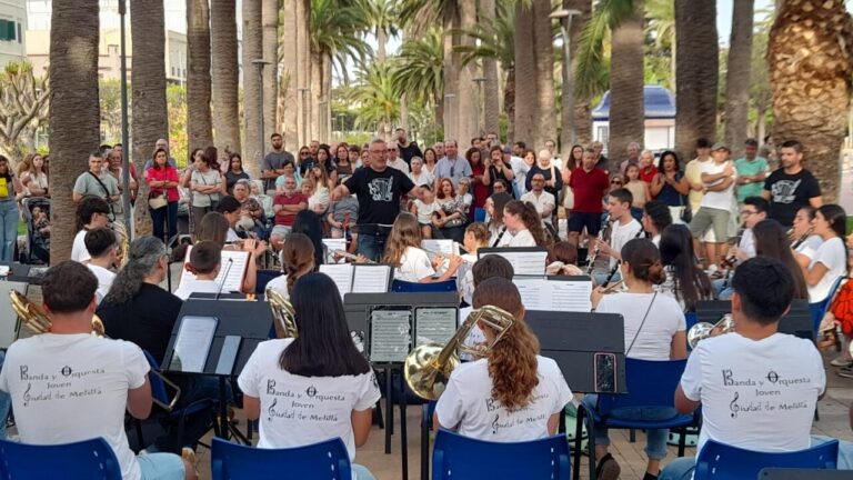 Concierto de la Orquesta Joven Ciudad de Melilla en el Parque Hernández.