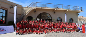Grupo de jugadores y entrenadores del baloncesto RCMM en jornada de convivencia