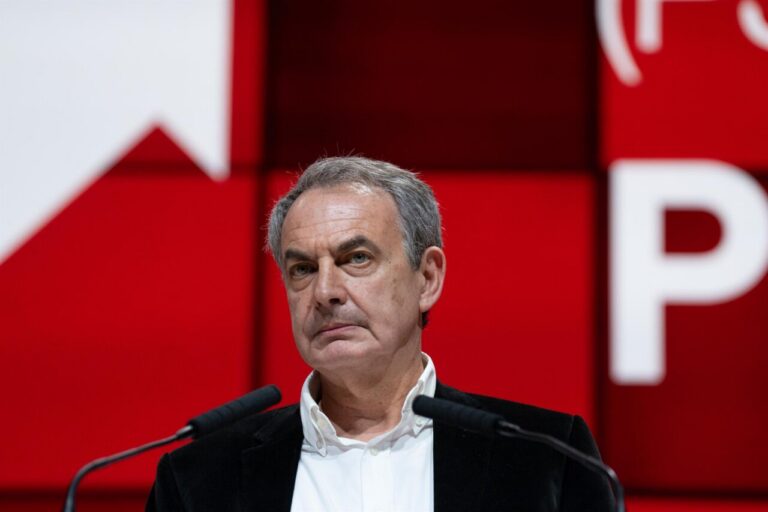 José Luis Rodríguez Zapatero en una conferencia de prensa