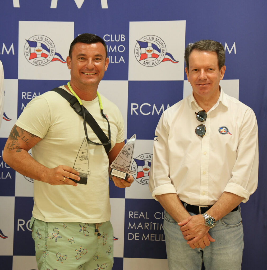 Entrega de trofeos en el Real Club Marítimo de Melilla