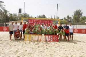 Equipo C.D. Higicontrol Melilla celebrando su victoria en la Copa Federación