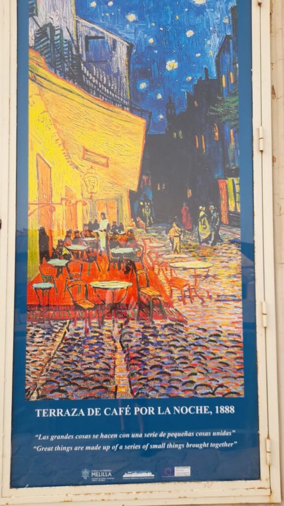 Cartel de la obra Terraza de café por la noche de Van Gogh