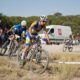 Ciclistas compitiendo en el Campeonato de España Escolar de BTT en Melilla