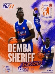 Demba Sheriff en uniforme de baloncesto del Melilla Ciudad del Deporte