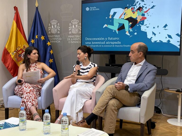 Presentación del informe sobre juventud y precariedad laboral en España
