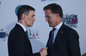 Pedro Sánchez y Mark Rutte en la cumbre de la OTAN en Ankara.